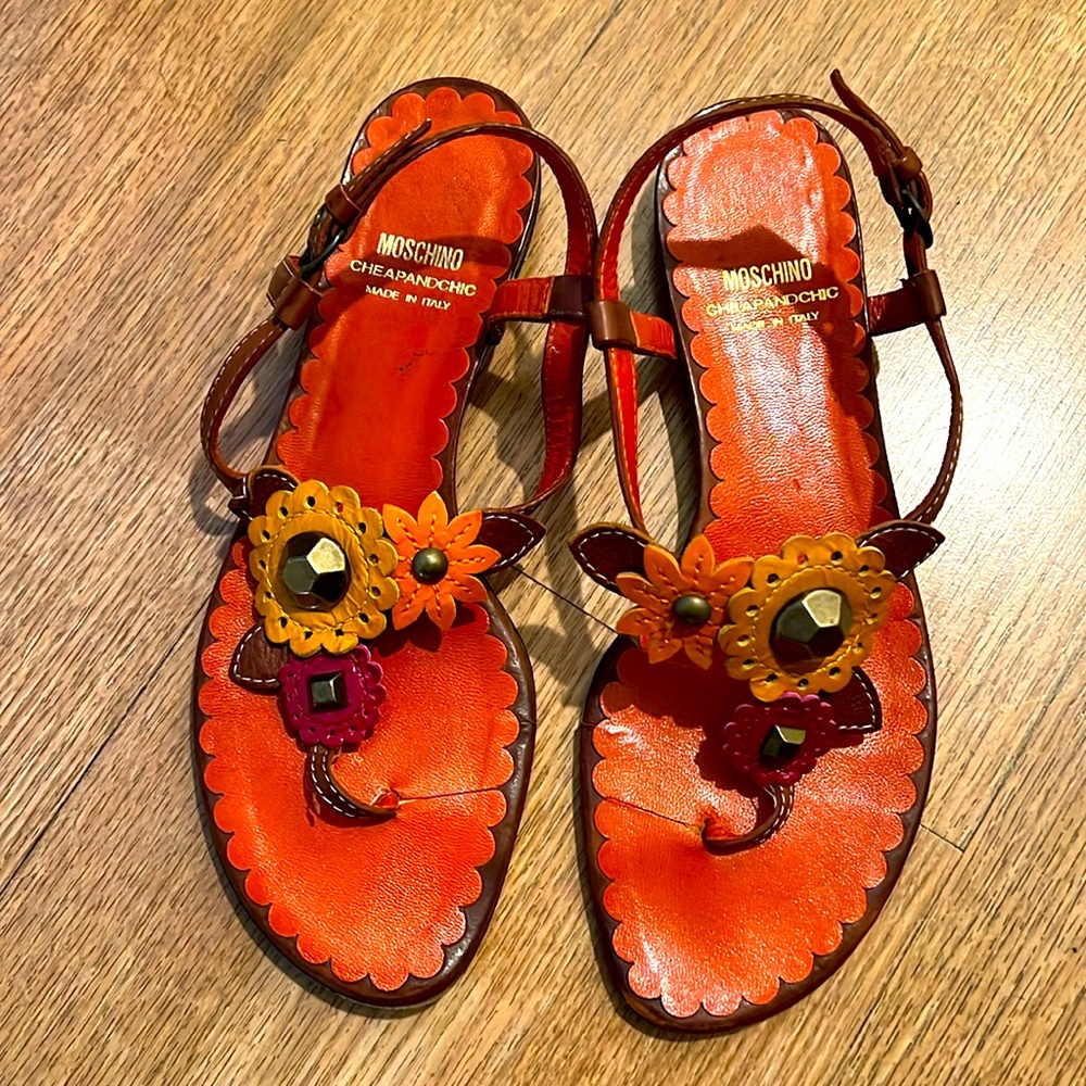 Moschino Cheap & Chic orange leather floral thong sandals